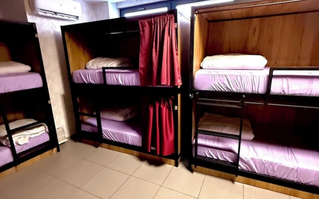 PALOMERAS Coliving & Coworking