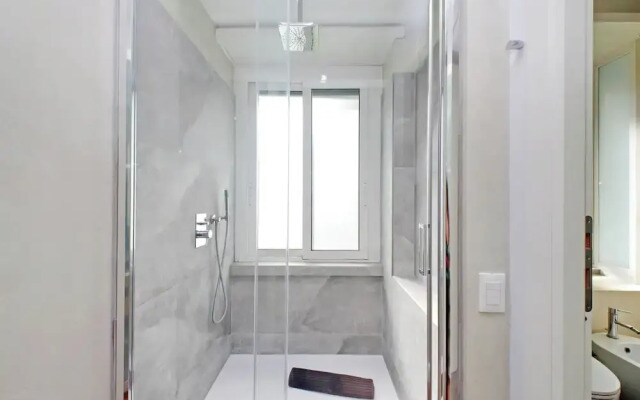 Stylish 3 bedrooms flat near Vatican