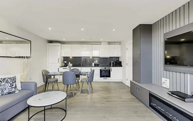 Chic Kensal Green Retreat