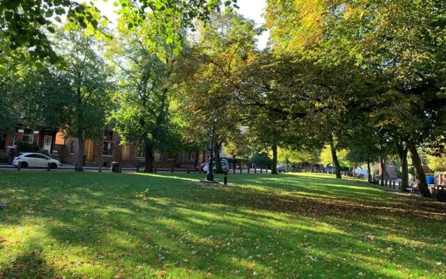 sark house Apartment Chorlton manchester