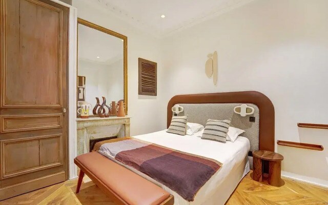 Charm and Elegance for 8p/3br - Grands Boulevards