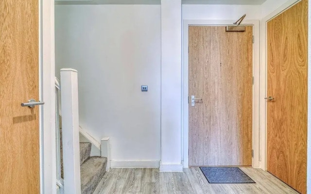 Salford Duplex Apartment - Near City Center