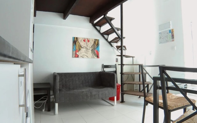 Estudio cercano a Plaza Castilla CBA7