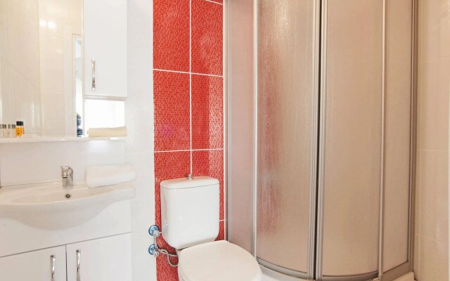 Roncalli Park Suites