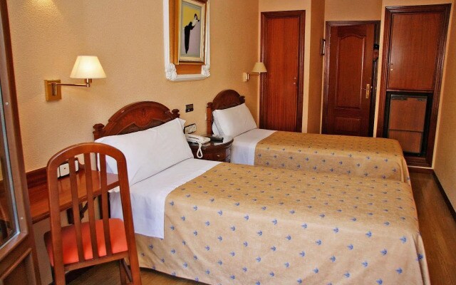 Hostal Victoria III
