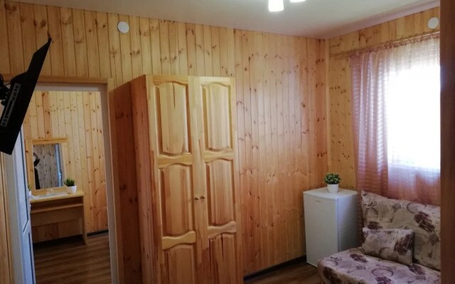 Lev Guest House