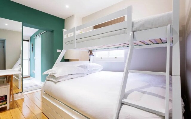 Earls Court Escape