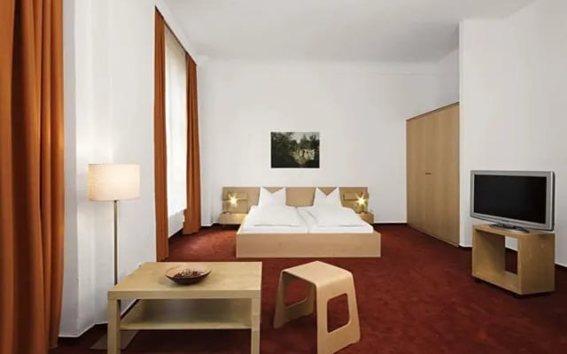 Hotel 26