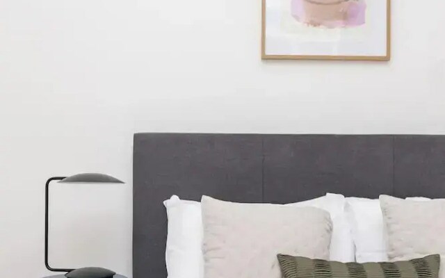 Chic 1 Bedroom Apartment in Bloomsbury