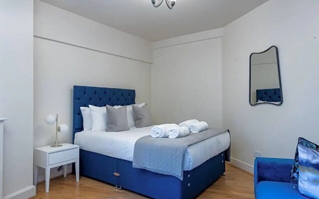 Apartment 4 by CAPITAL