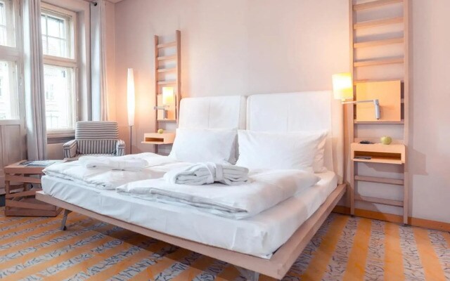 Hotel Bleibtreu Berlin by Golden Tulip