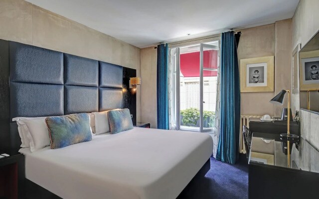 Room Mate Alain Champs Élysées
