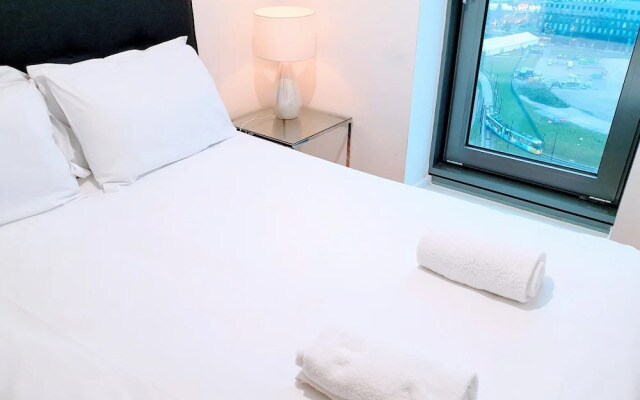 Solo Living - Tower B - Michigan Avenue