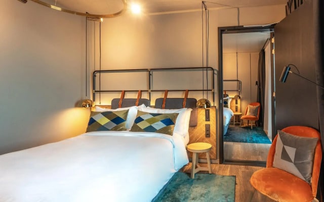 Four Elements Hotel Amsterdam