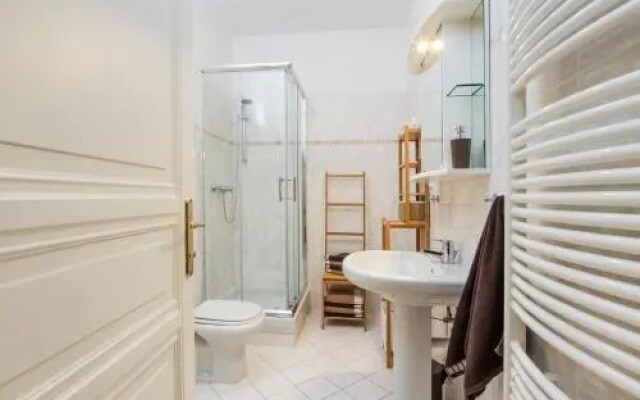 Luxury Apartment Maiselova