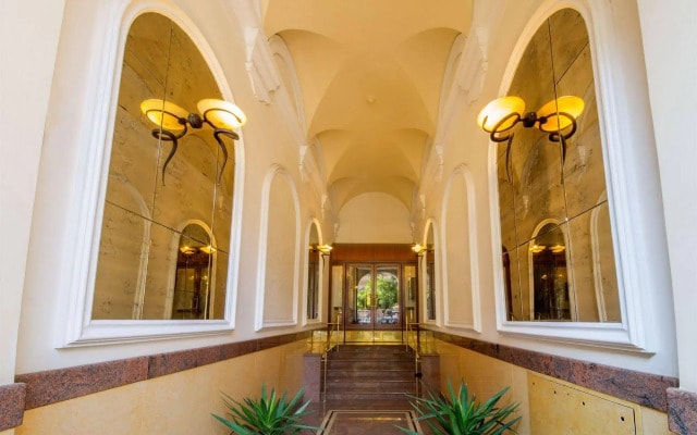 Ranieri Hotel