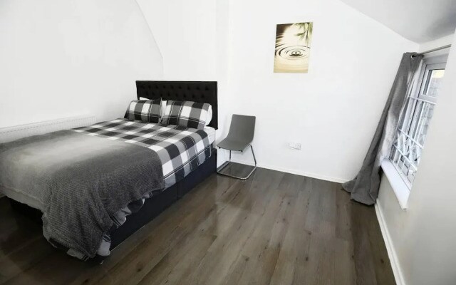 3-beds House in Manchester for up to 6 People