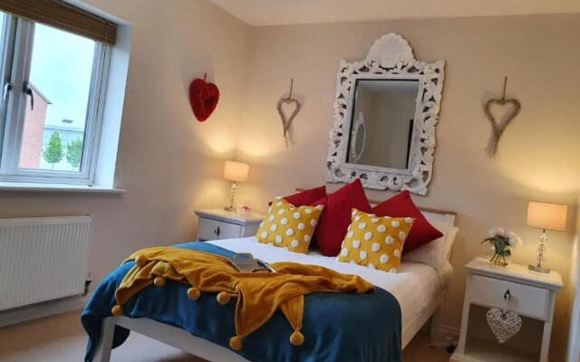 Ladysmith Complex - 8 Bedrooms