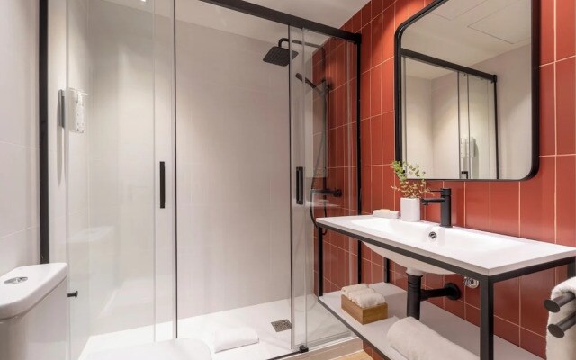 Arrivo Apartments
