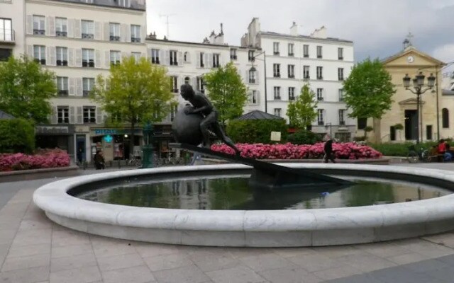 Neuilly Champs Elysées