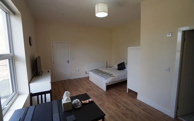 Arbourfield Lodge | Serviced Accomodation