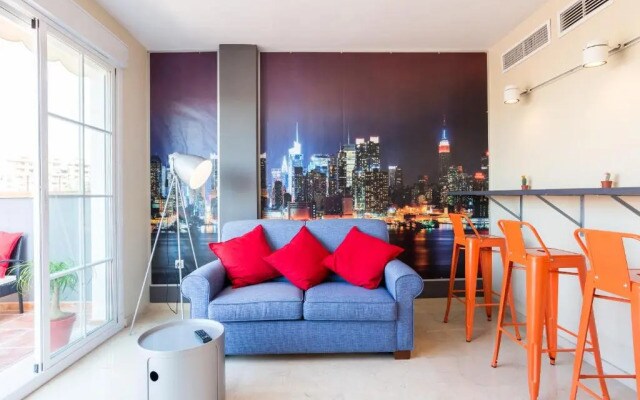 GR3-Renovated Apt Next To Old Town With Cozy Terrace