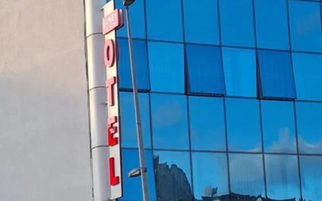 Guney Otel