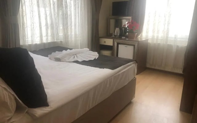 Emagine Hotel