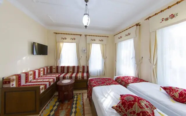 Ahsen Suites