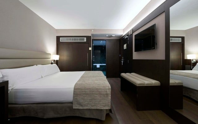 Catalonia Rigoletto Hotel