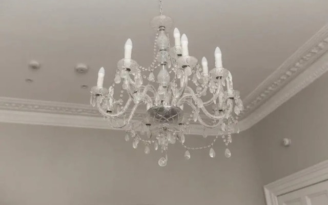 Modern 1BR Period Property in Kensington