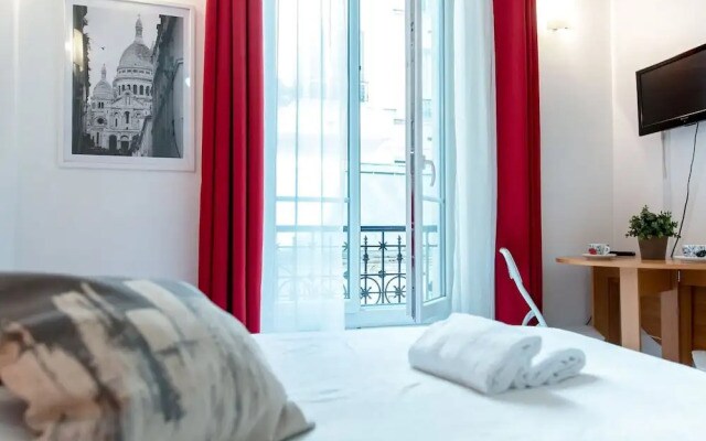 Montmartre Apartments