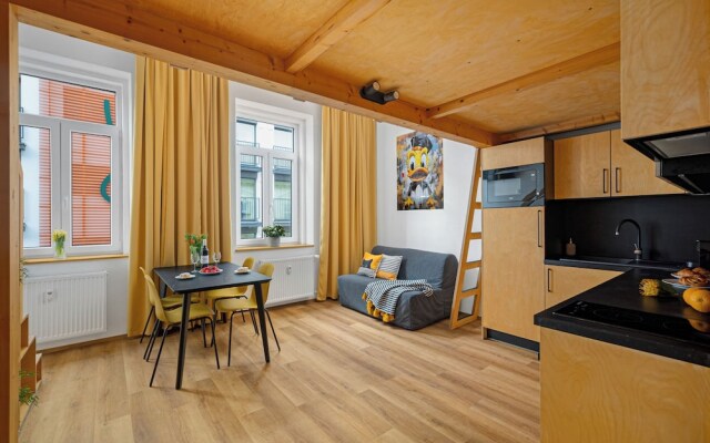 Urban Loft Apartment