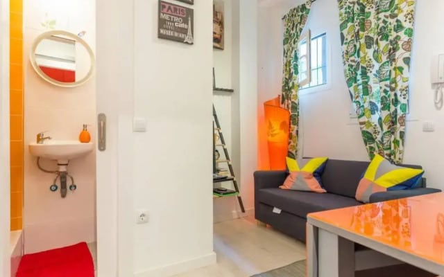 S32-Estudio con Wifi en Madrid Centro