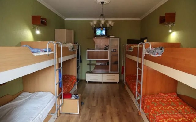 Hostel Gastroler
