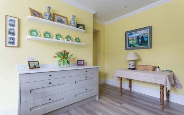 Elm Park Gardens XI by Onefinestay