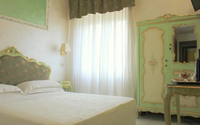 Hotel Romulus
