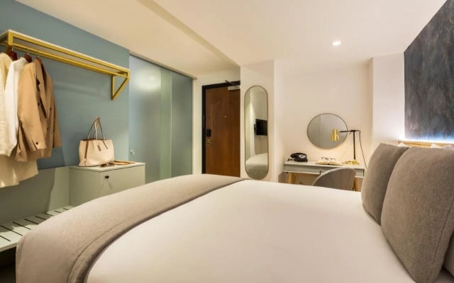 Hotel Indigo London - 1 Leicester Square by IHG