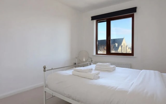 Modern, Stylish 1 Bed In Shadwell