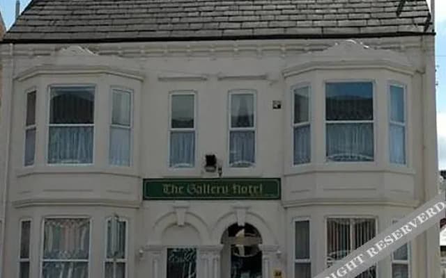 Gallery Hotel