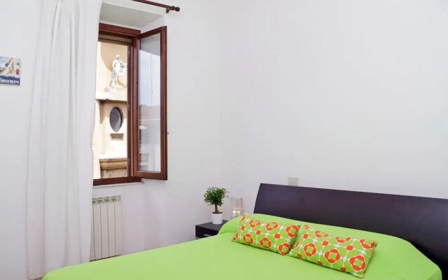Bright one bedroom Halldis apartment close to St Peter’s square.