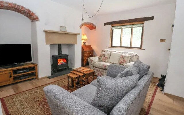 1 Fountain Cottages