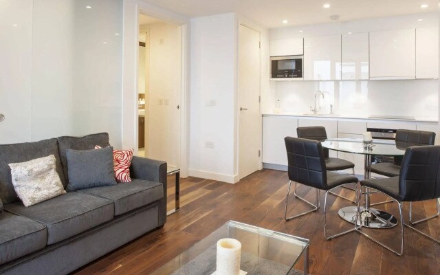 Oxford Street Apartments