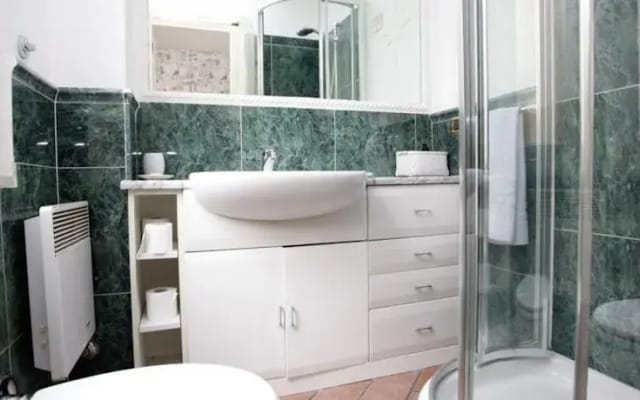 Spanish Steps Suite