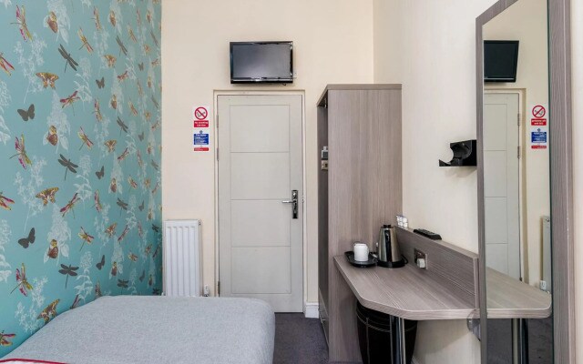 OYO Bakers Hotel London Victoria