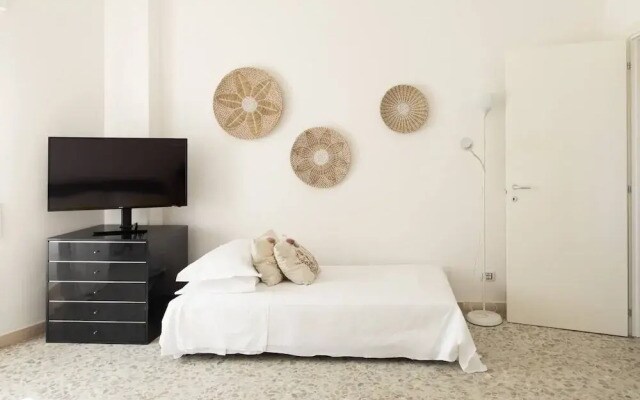 Luminous Family Apt With Balcony By St Peter'S