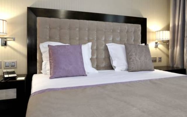 Hotel Jardín Real de Mirasierra