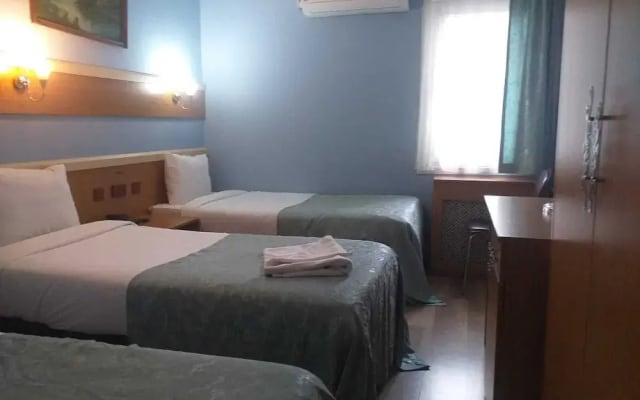 Hotel Oz Villa