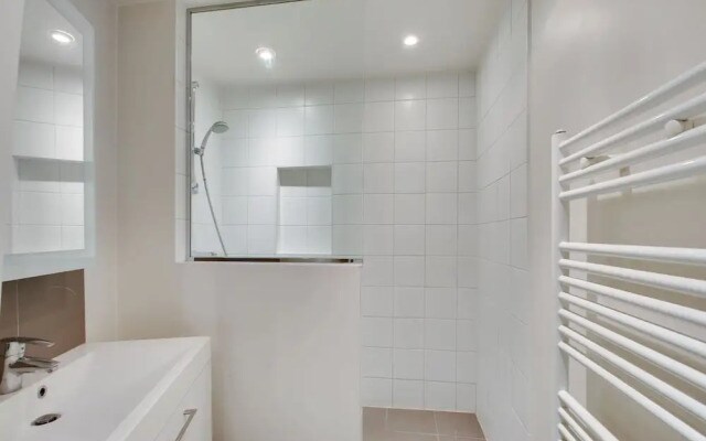 Apartment for 5 - Place des Vosges