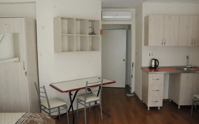 Metro Residence